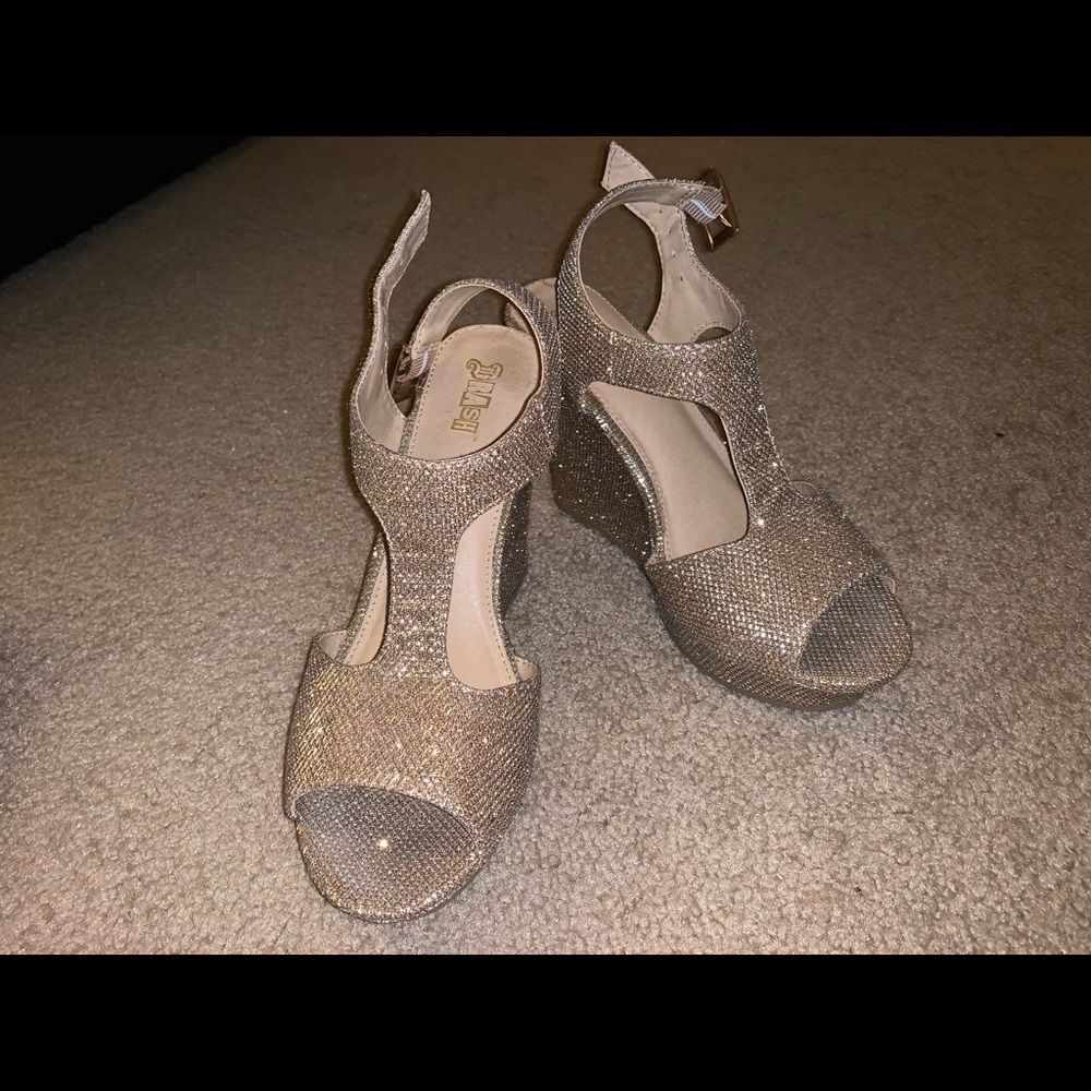 Golden Sparkly Heels for Girls